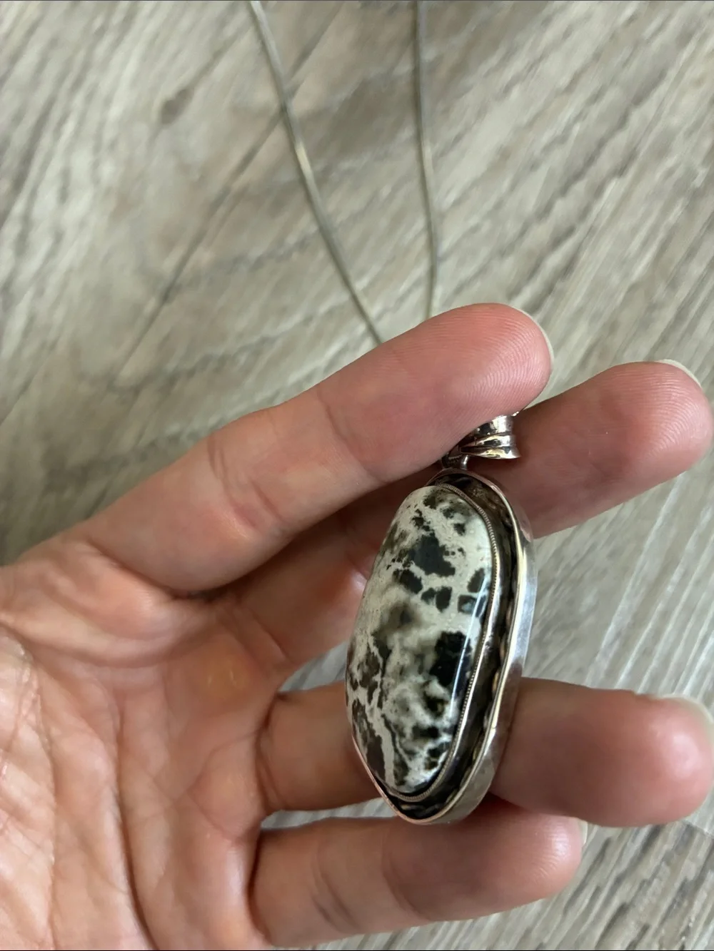Vintage Sterling Silver White Buffalo Turquoise Artisan Pendant Necklace
